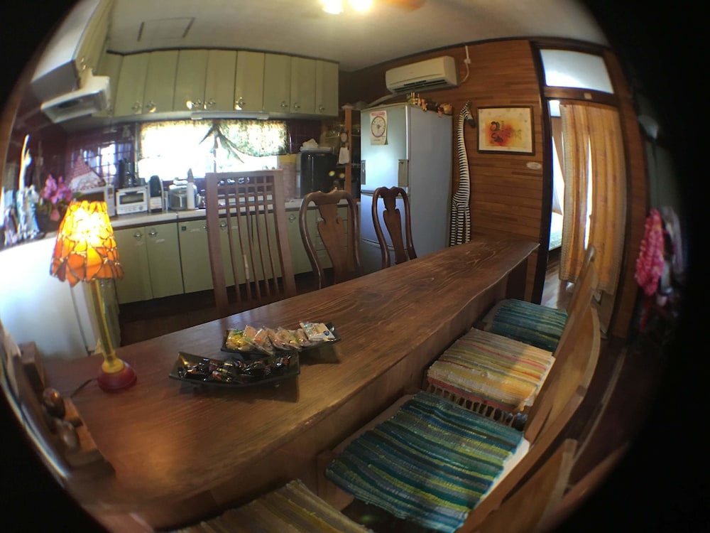 Milk-Ya Women-Only Guest House 32/50
