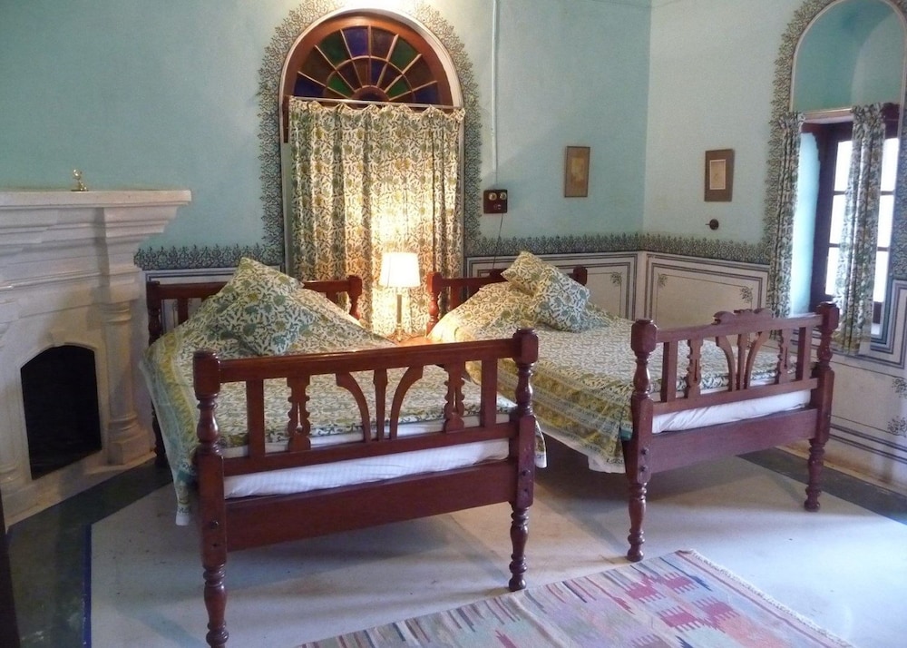 Welcomeheritage Bijayniwas Palace 29/47