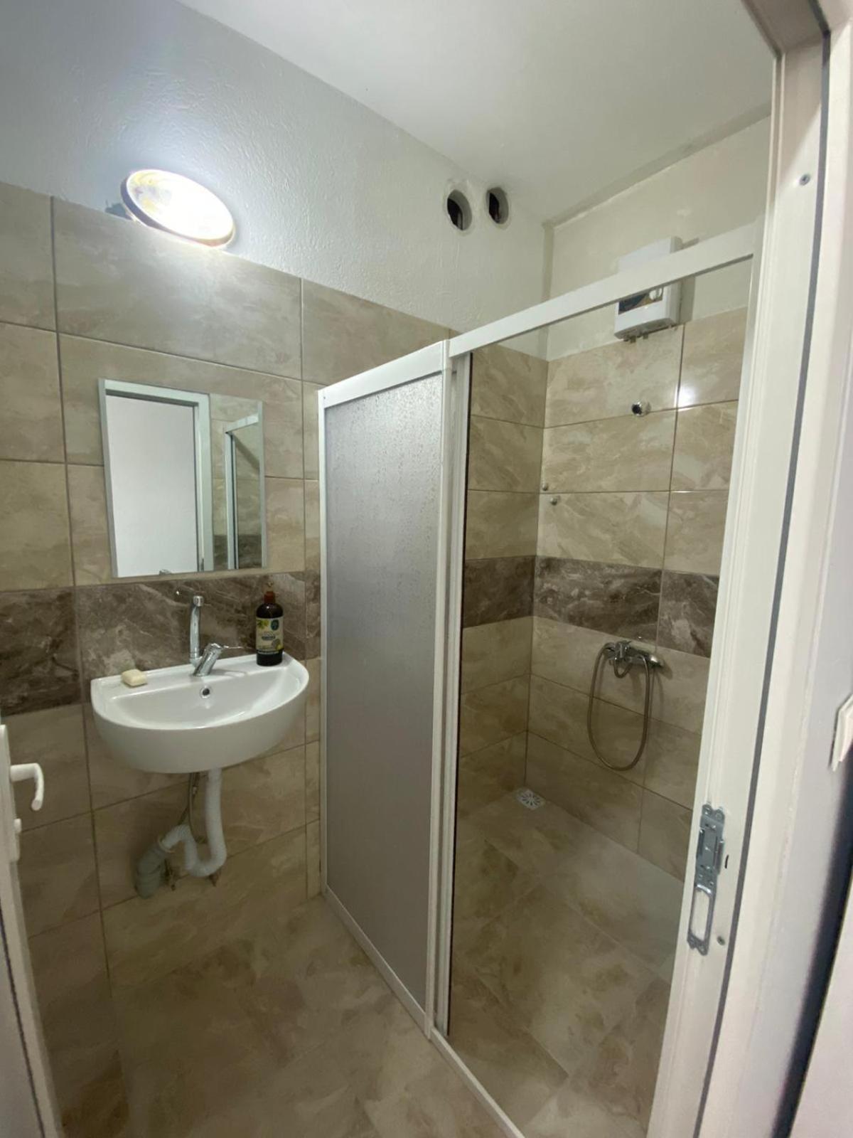 Acan Apart Pansiyon 39/40