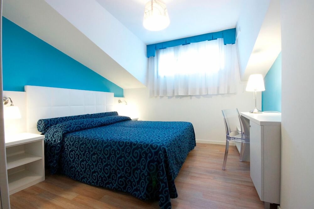 TOLEDO HOTEL 16/50