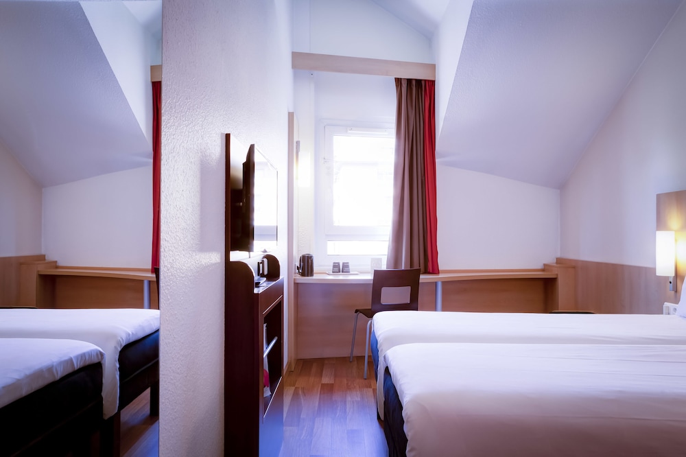 Hotel Ibis Annecy Centre Vieille Ville 14/73