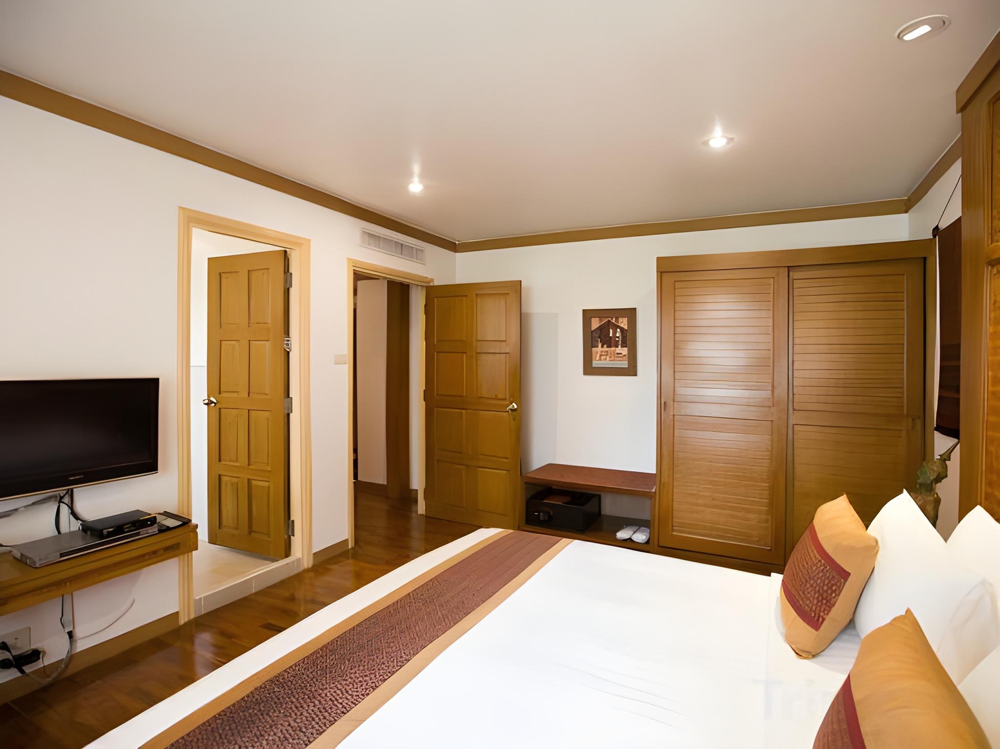Suite, Double Bed