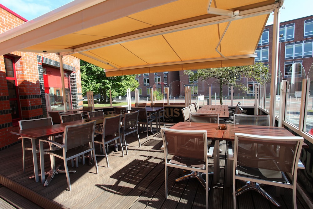 The Originals City, Hotel Ascotel, Lille Est Grand Stade 45/60
