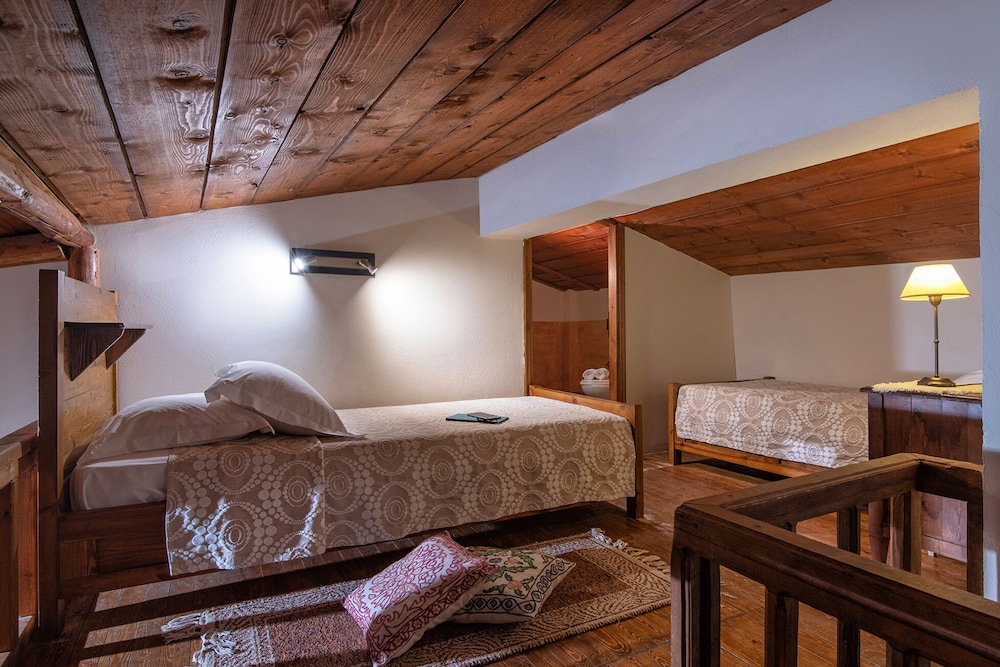 Enagron Ecotourism Village 13/58