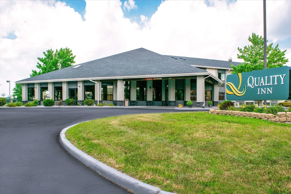 Quality Inn Plainfield 3/47
