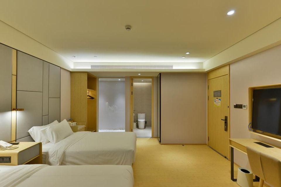 Family, 1 Double and 1 Single Bed, No Window