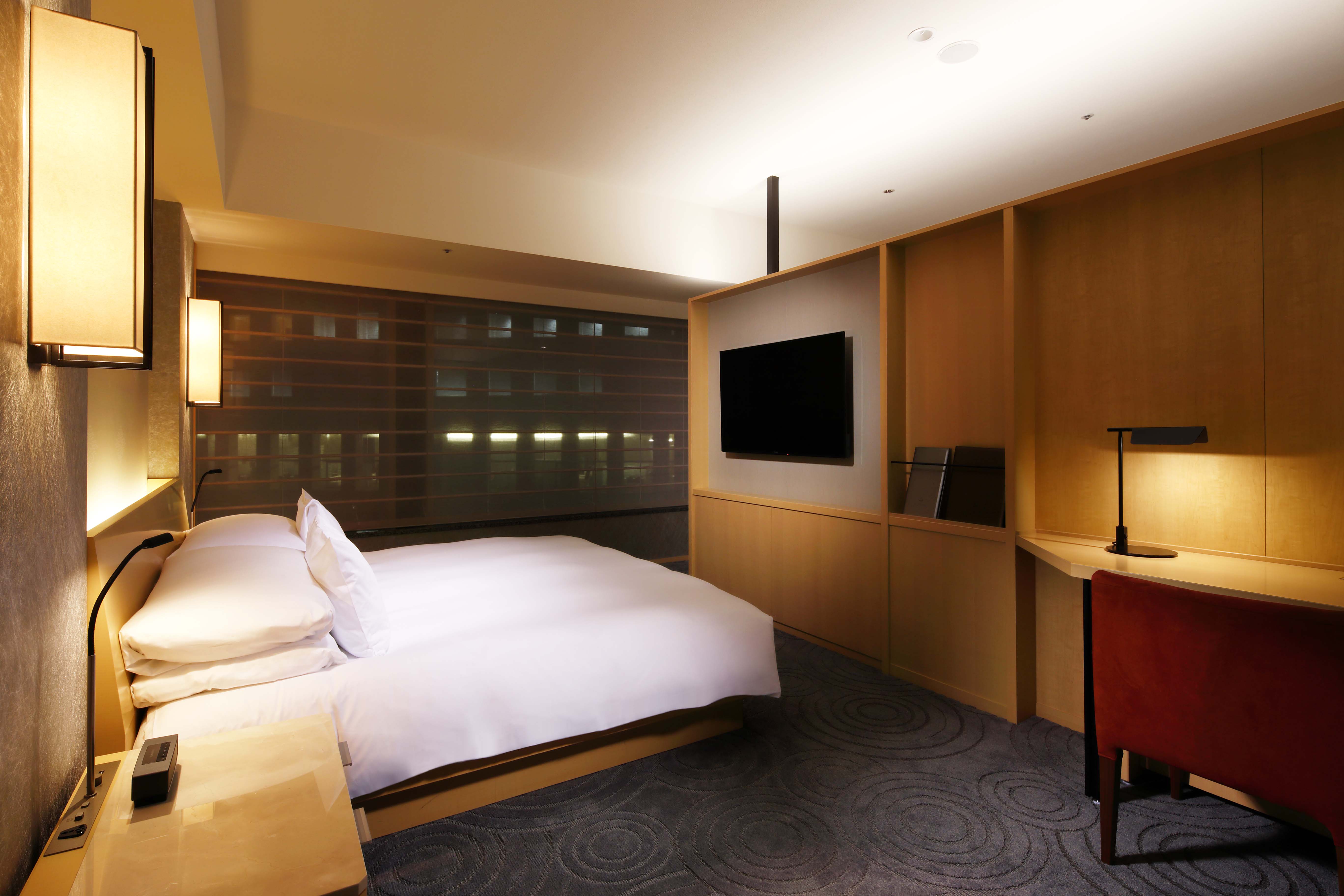 Junior Suite (Non Smoking)