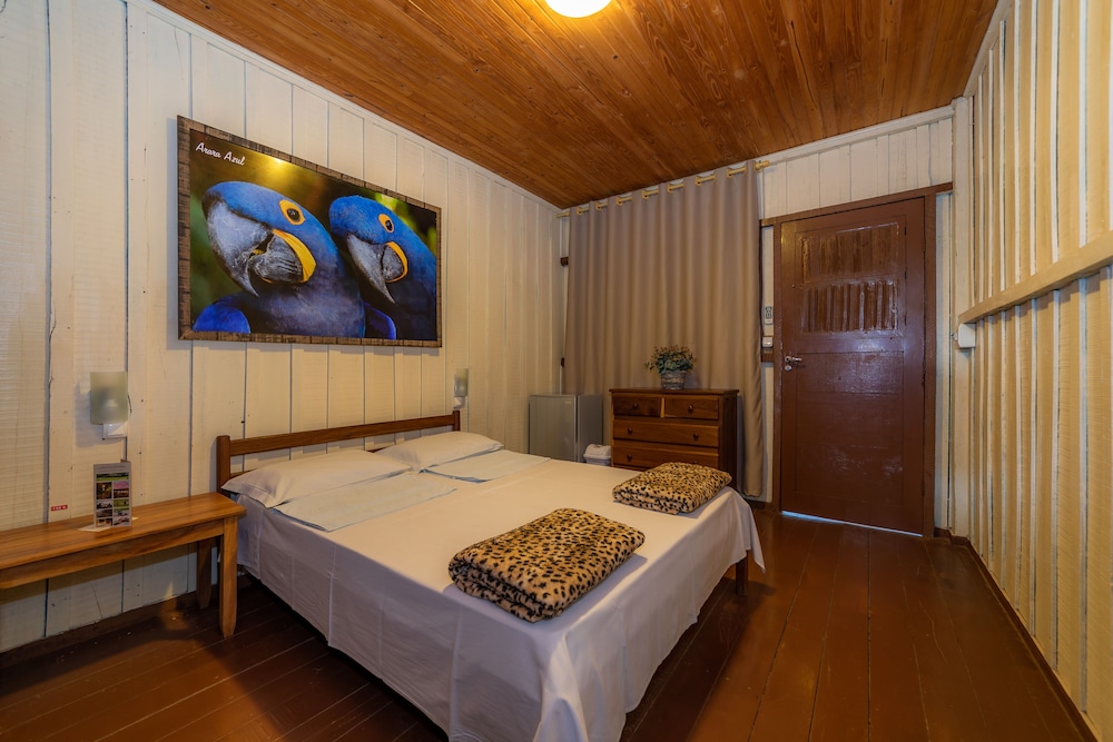 Pantanal Jungle Lodge 4/25
