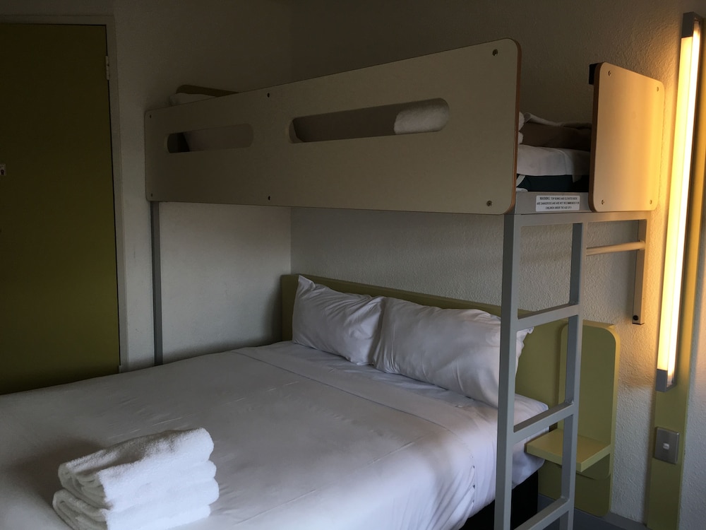 Ibis Budget St Peters 29/54