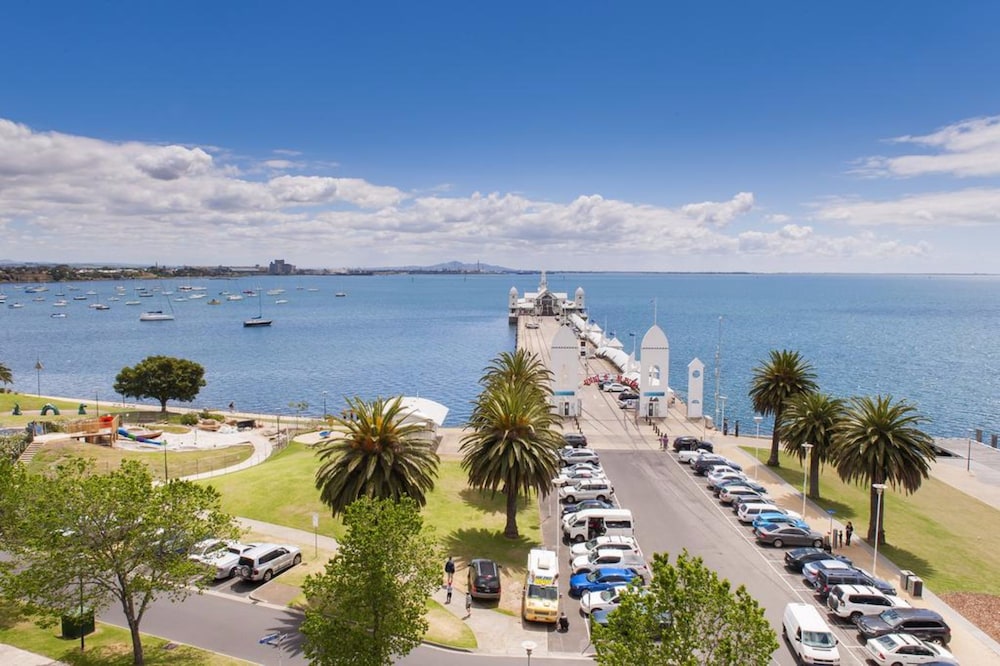 BAY CITY(GEELONG)MOTEL 34/37