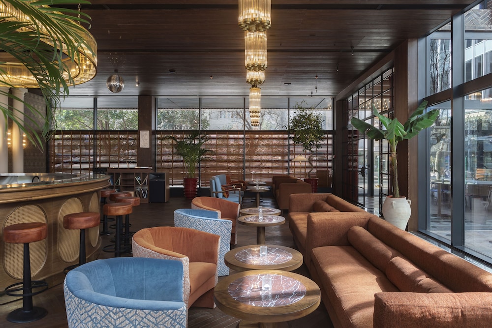 Artizan Design Hotel 40/61