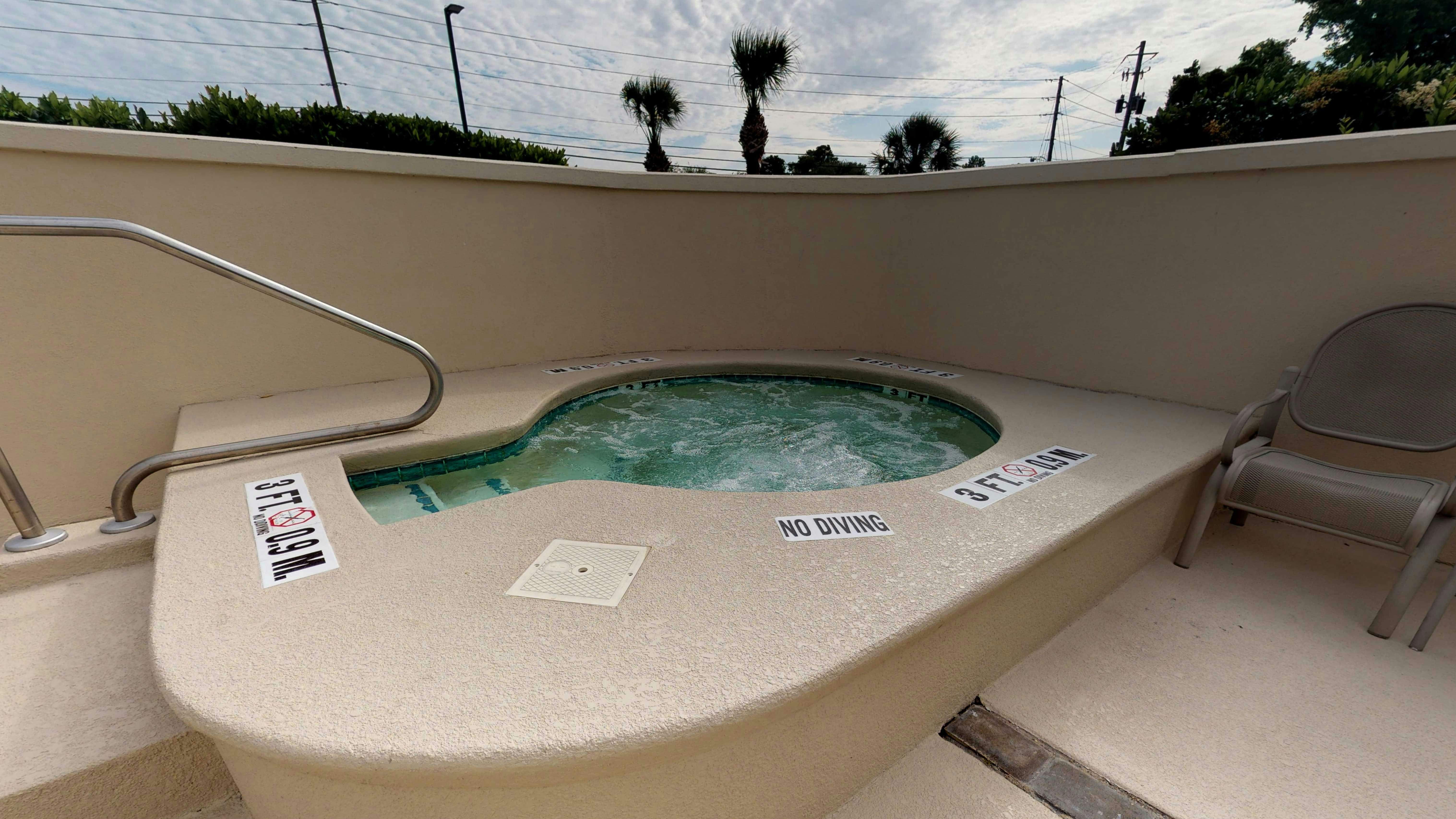 Hampton Inn St. Simons Island 21/37