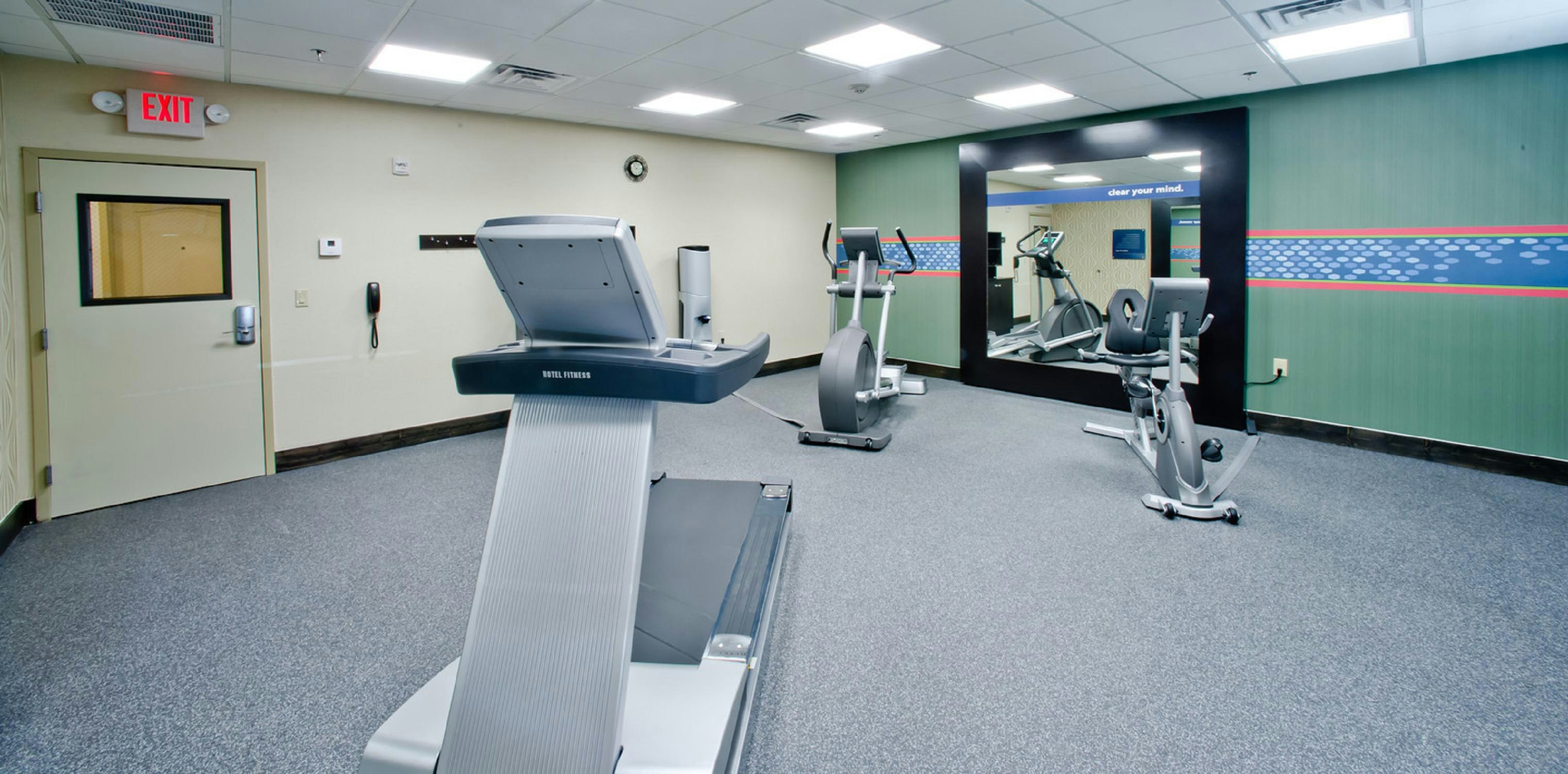 Hampton Inn and Suites Denison, TX 26/60