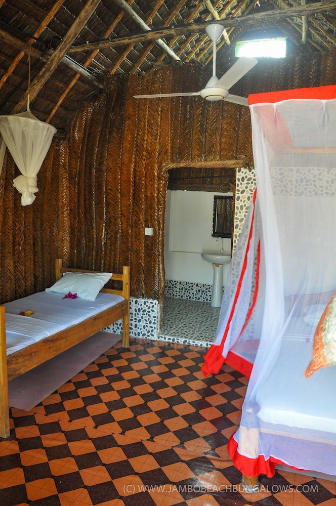 Jambo Beach Bungalows - Hostel 29/50