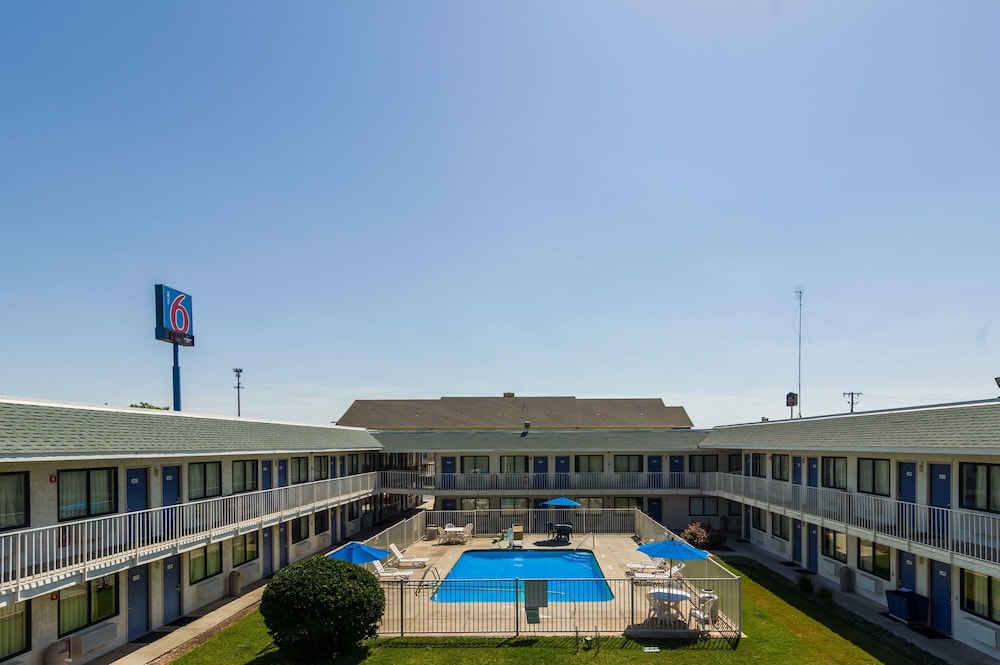 Motel6 Bellmead, TX - Waco 41/57