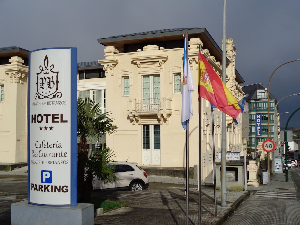 Hotel Villa de Betanzos 2/52