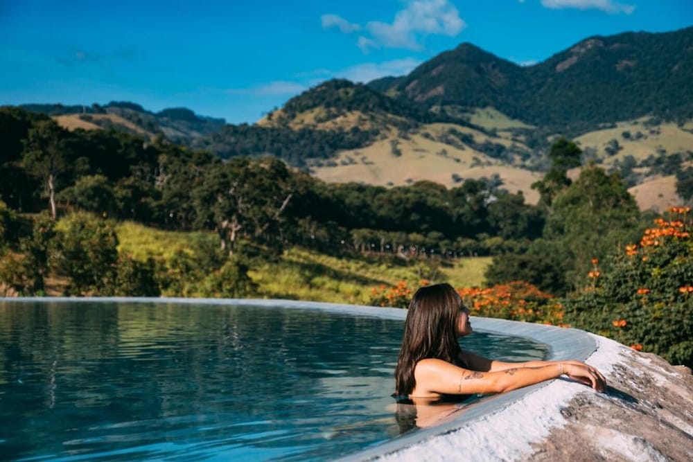 HOTEL FAZENDA VALE DA MANTIQUEIRA 22/72
