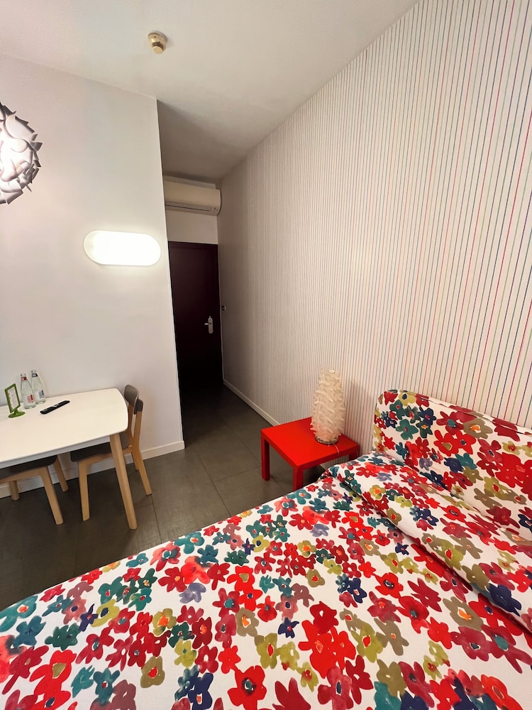 Star Residence 43/47