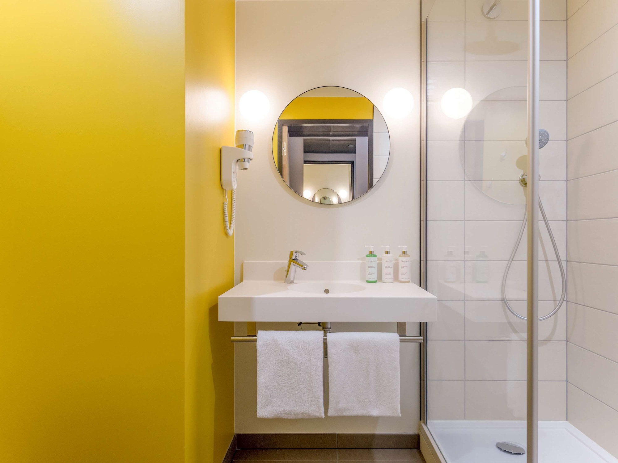 غرفة قياسية بسريرين منفصلين، Ibis Styles Paris Meteor Avenue D'italie 5/5