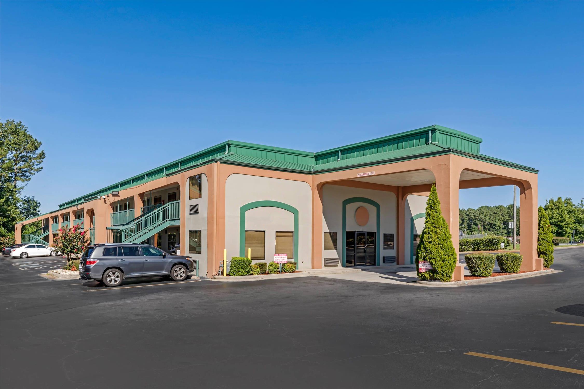 Quality Inn & Suites Stockbridge Atlanta South I-75 32/33