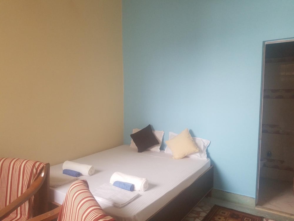 Baba Guest House 34/58