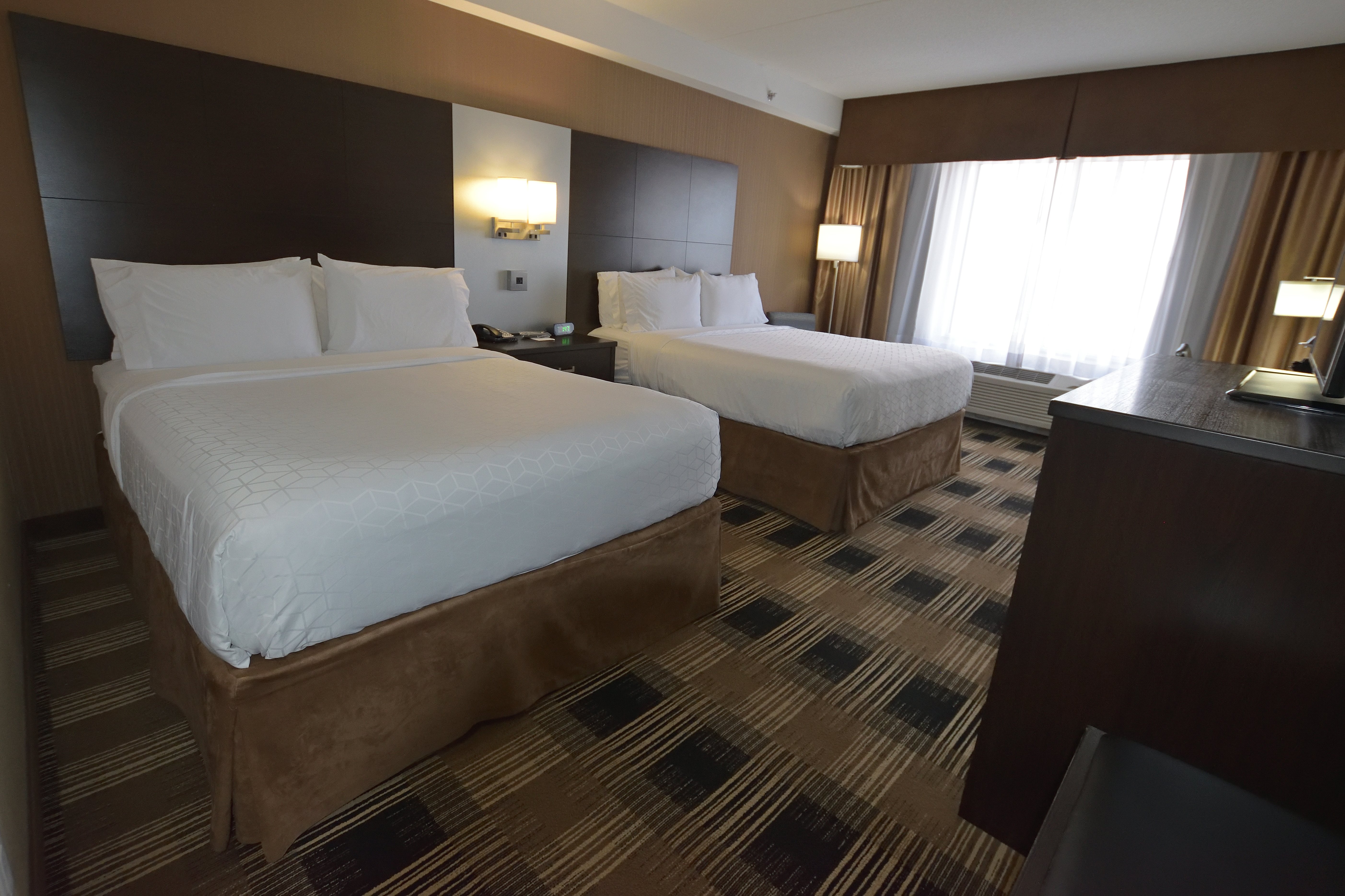 Holiday Inn Express And Suites Ottawa East Orleans 29/70