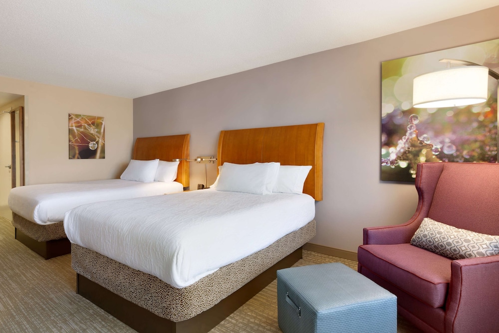 Hilton Garden Inn Fredericksburg 7/56