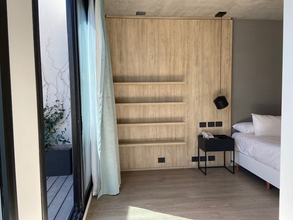 Krista Hotel Boutique 17/65