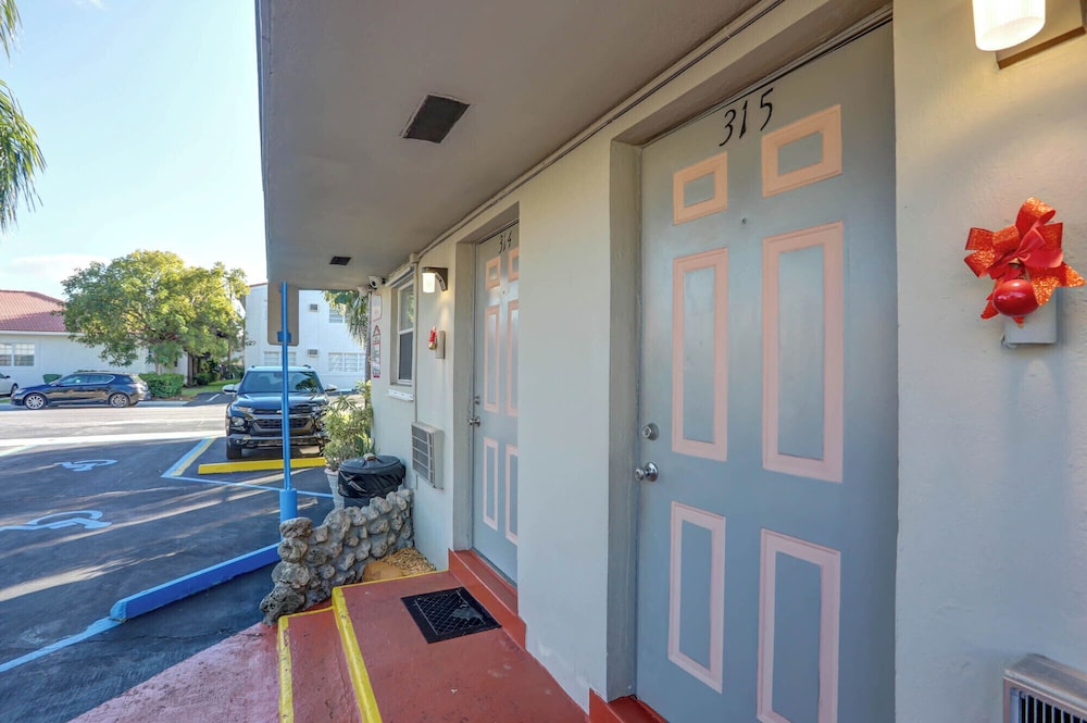 Richard s Motel Extended Stay 4/50