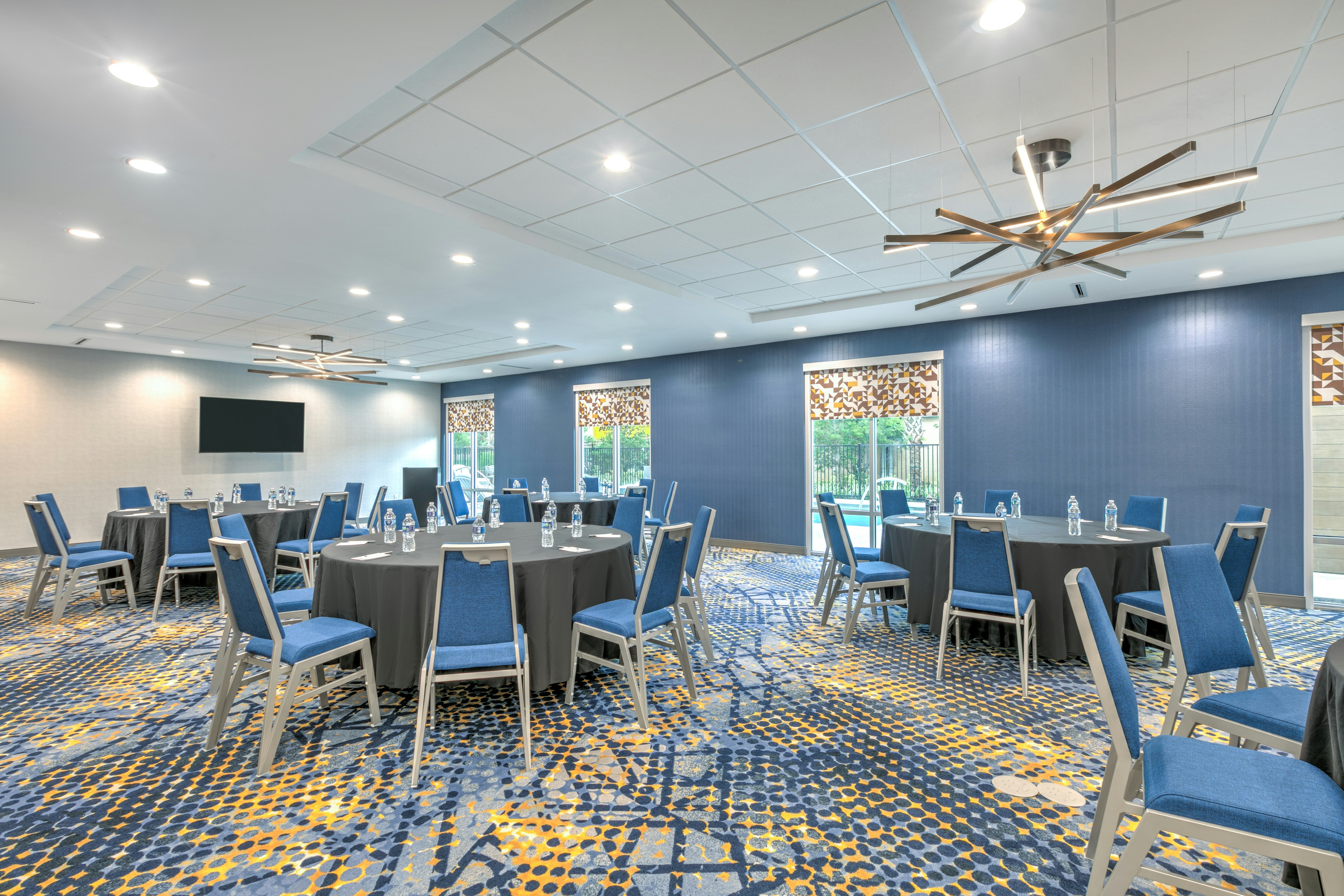 Hampton Inn & Suites Shenandoah The Woodlands, TX 23/31