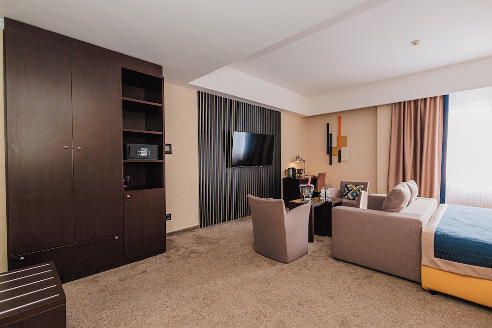 غرفة فاخرة بسرير كينج بغرفة نوم واحدة، Comfort Hotel Astana 10/10