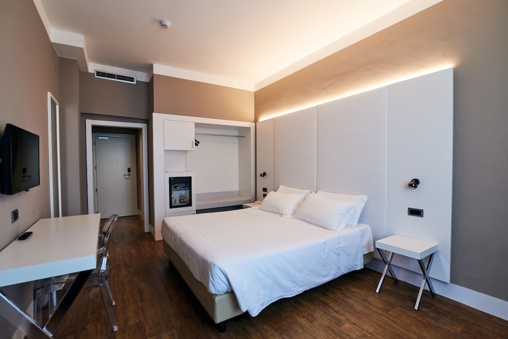 Poledrini Hotel 13/49
