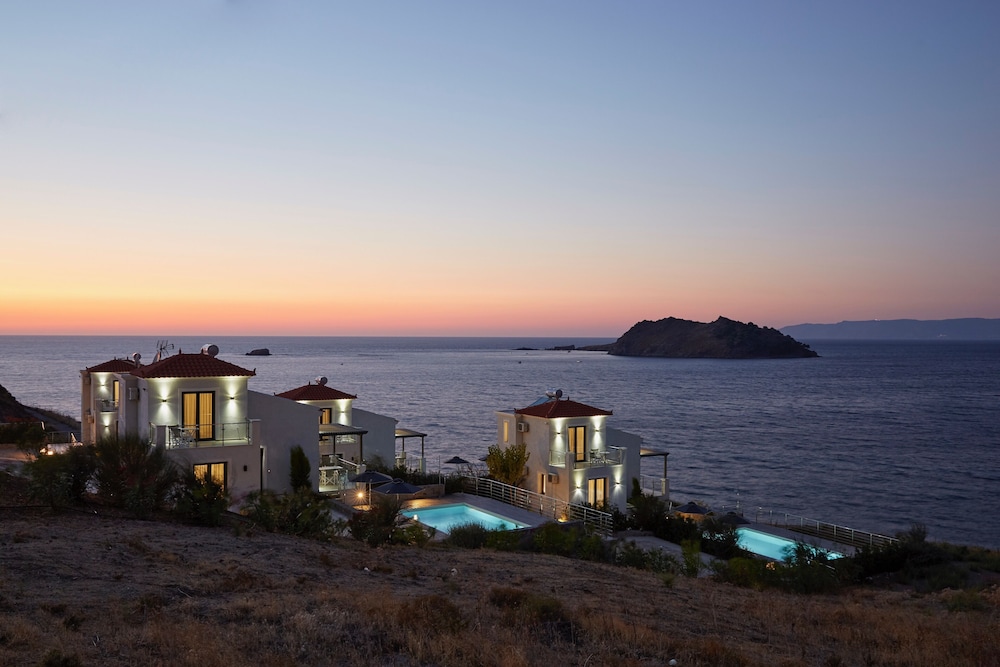 Eleia Seafront Villas 26/50