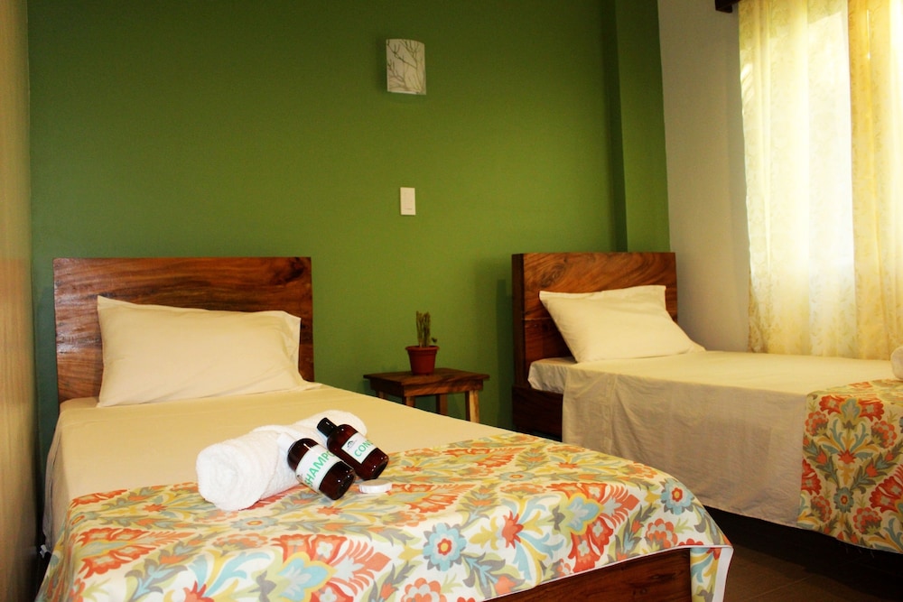 Acacia Garden Inn 17/66