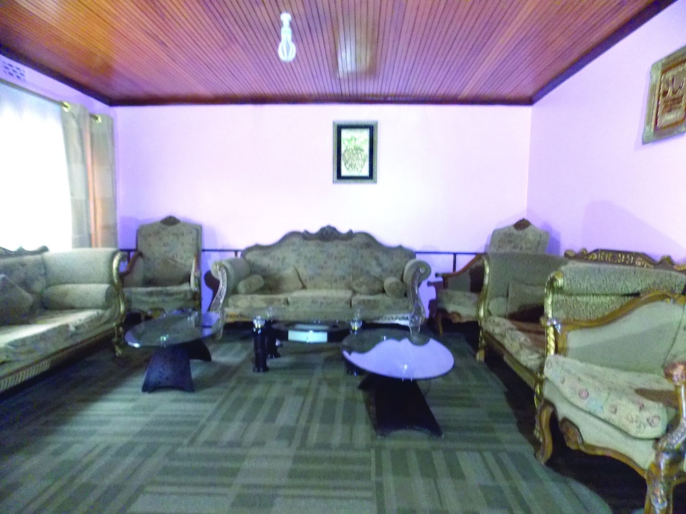Hanan Guest House 13/39