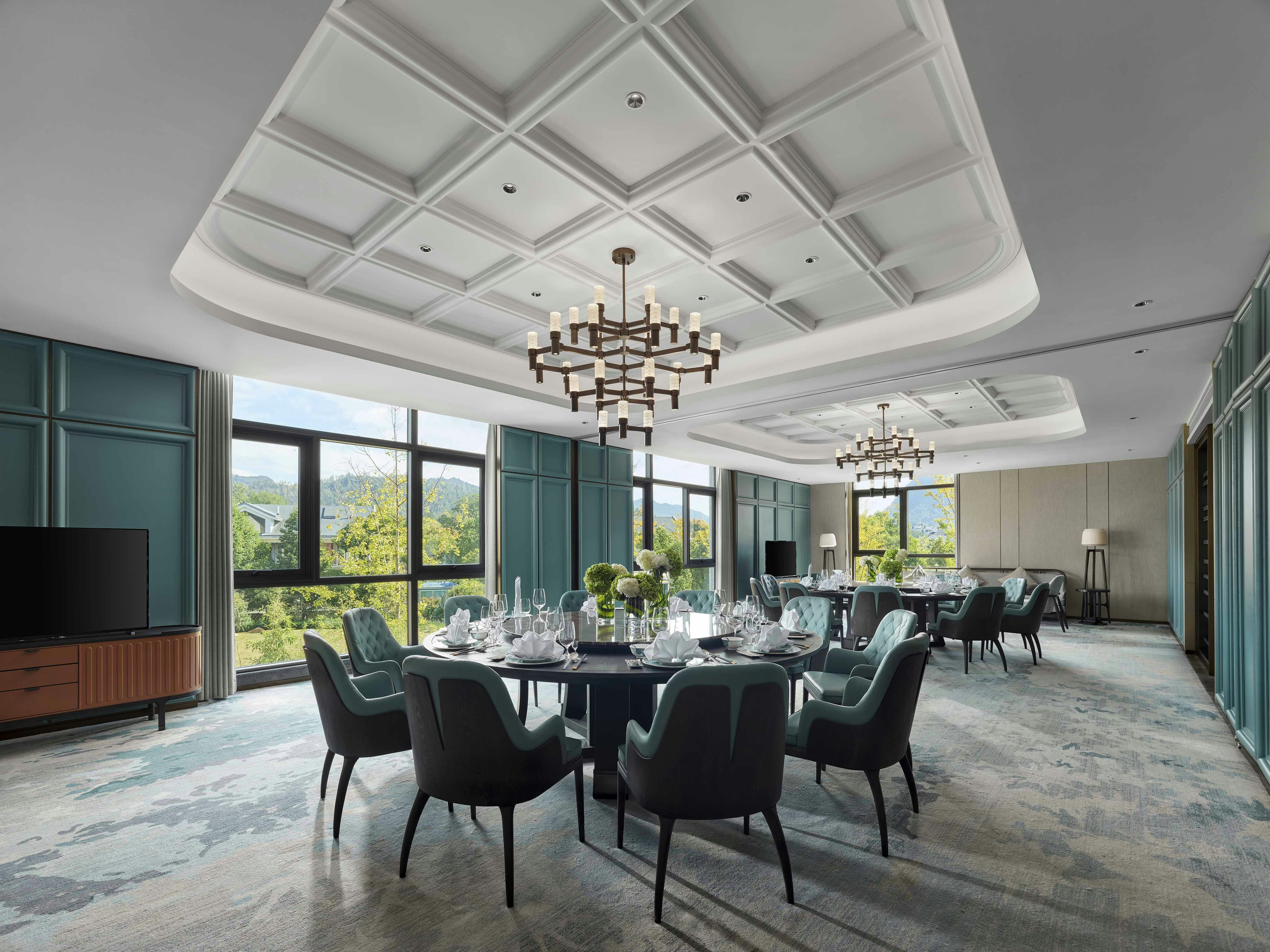 DoubleTree by Hilton Taizhou Shenxianju 16/26