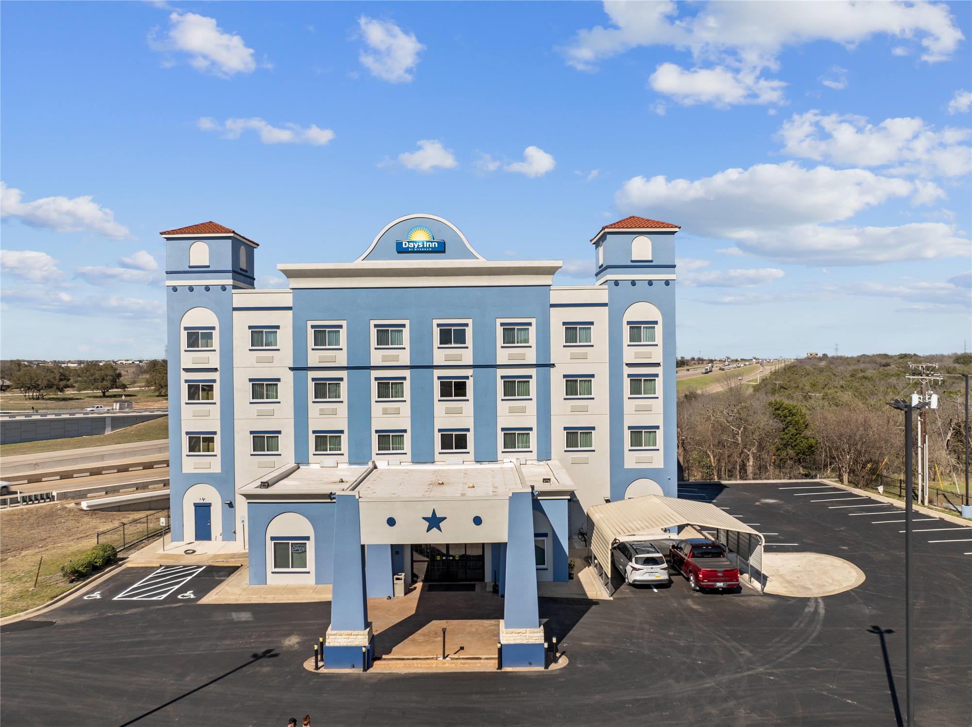 Days Inn by Wyndham Salado 20/24