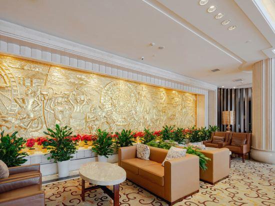 Shenhang International Hotel 15/25