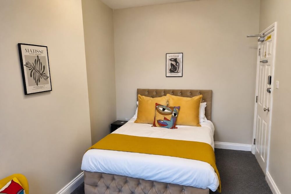 Clifton Guest House 13/48