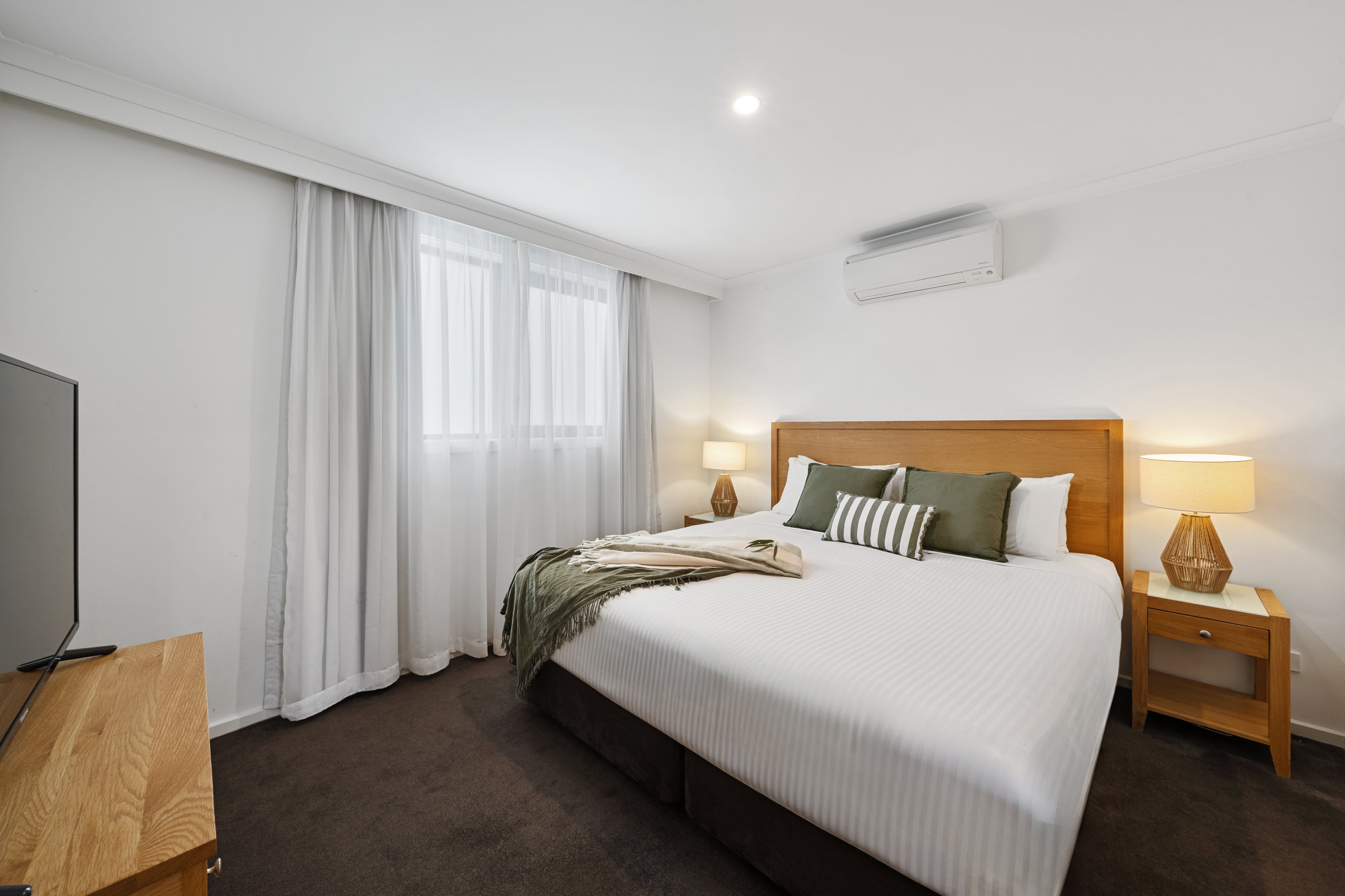 New Crossing Place Motel 14/43