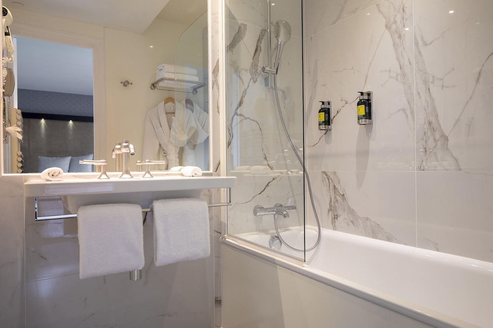 Hotel Elysee Regencia 50/50