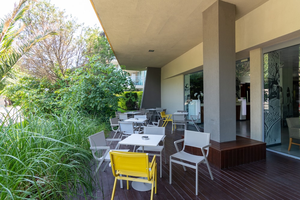 Hotel Excelsior 53/63
