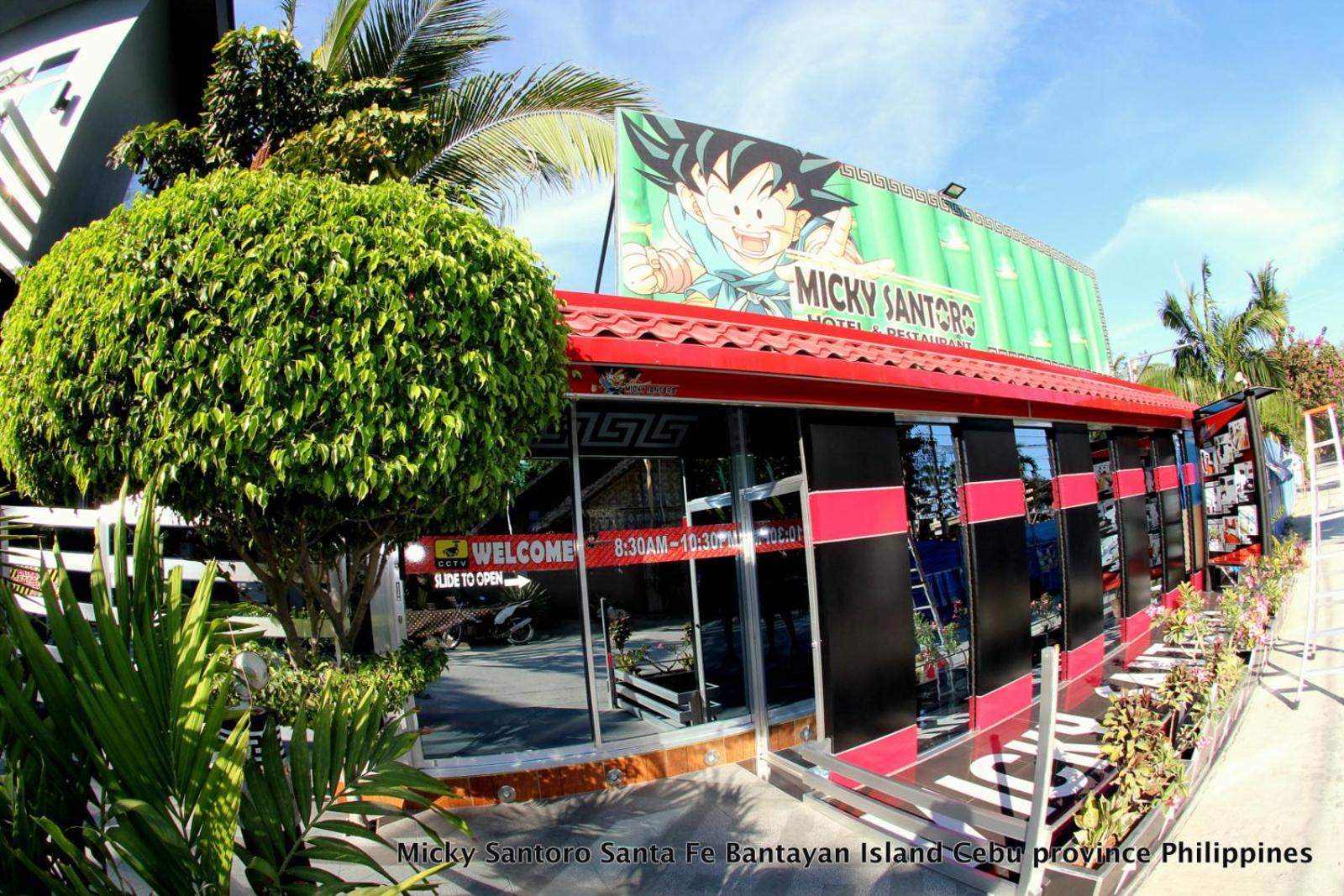 Micky Santoro Hotel & Restaurant 12/50