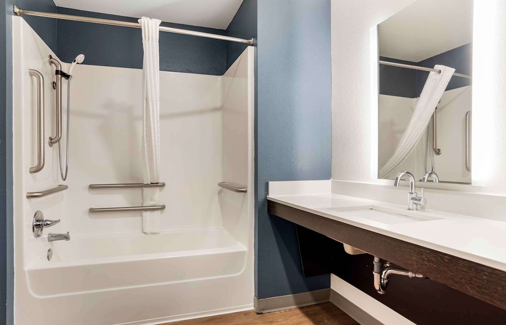 WoodSpring Suites New Orleans Airport 40/46