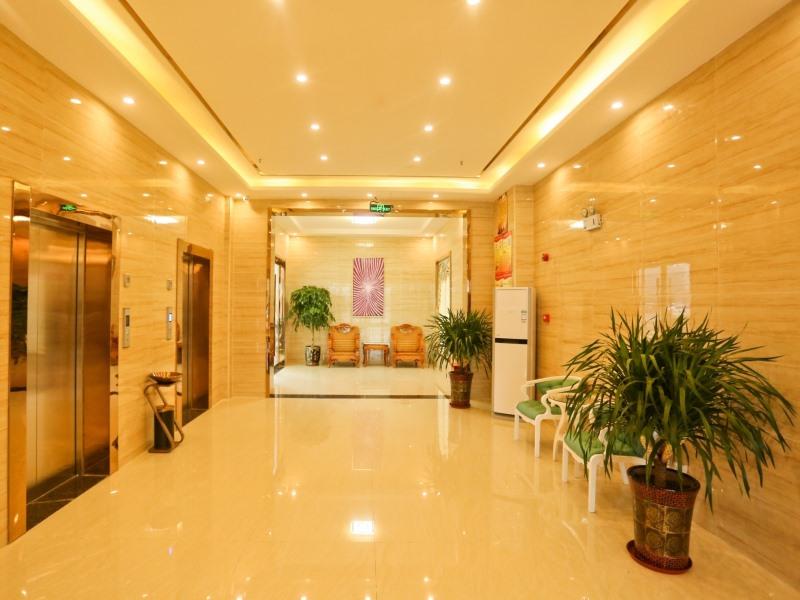 GreenTree Inn Anqing Huaining County Development Zone Duxiu Road 10/42