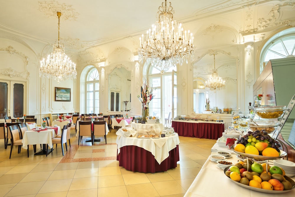 Austria Trend Hotel Schloss Wilhelminenberg 55/74
