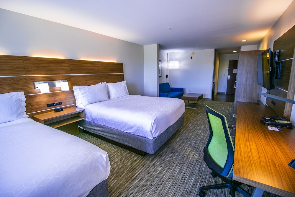 Holiday Inn Express Hotel And Suites Baton Rouge Port Allen 10/49
