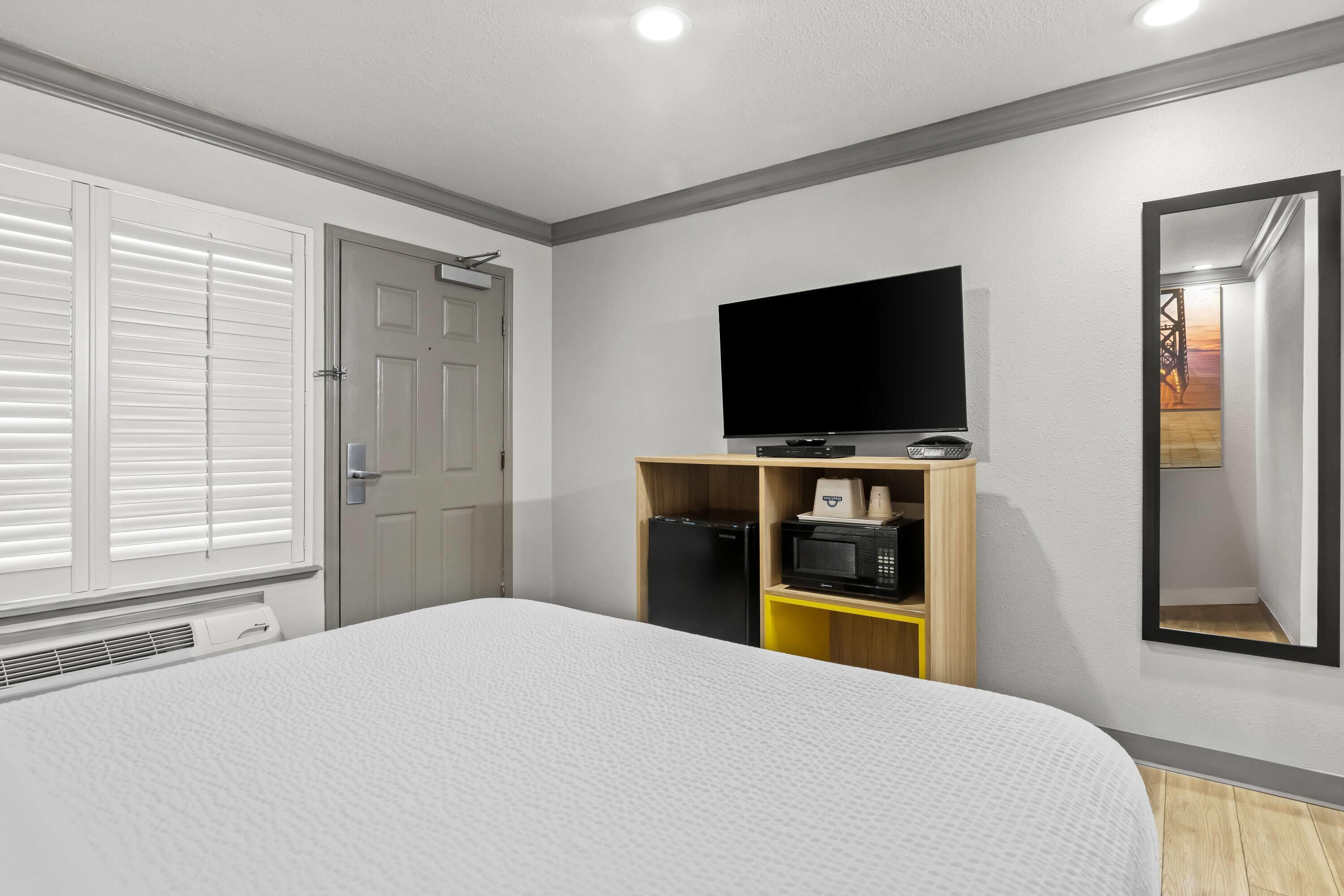 Room, Queen Bed
