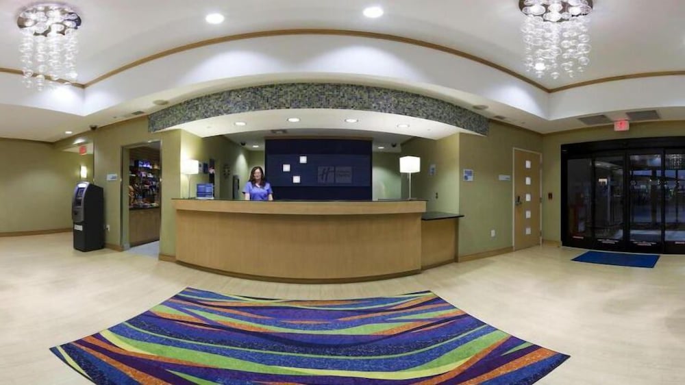 Holiday Inn Express & Suites Rock Springs Green River 8/56