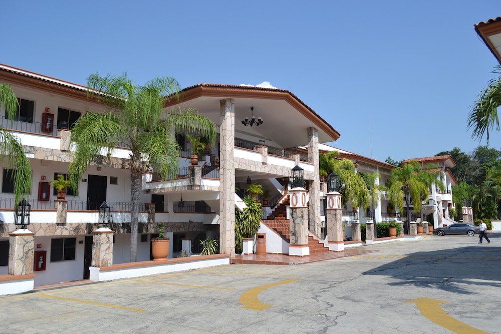 Hotel Maria Isabel 10/69